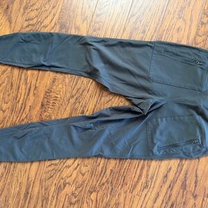 The North Face Charcoal ankle pants